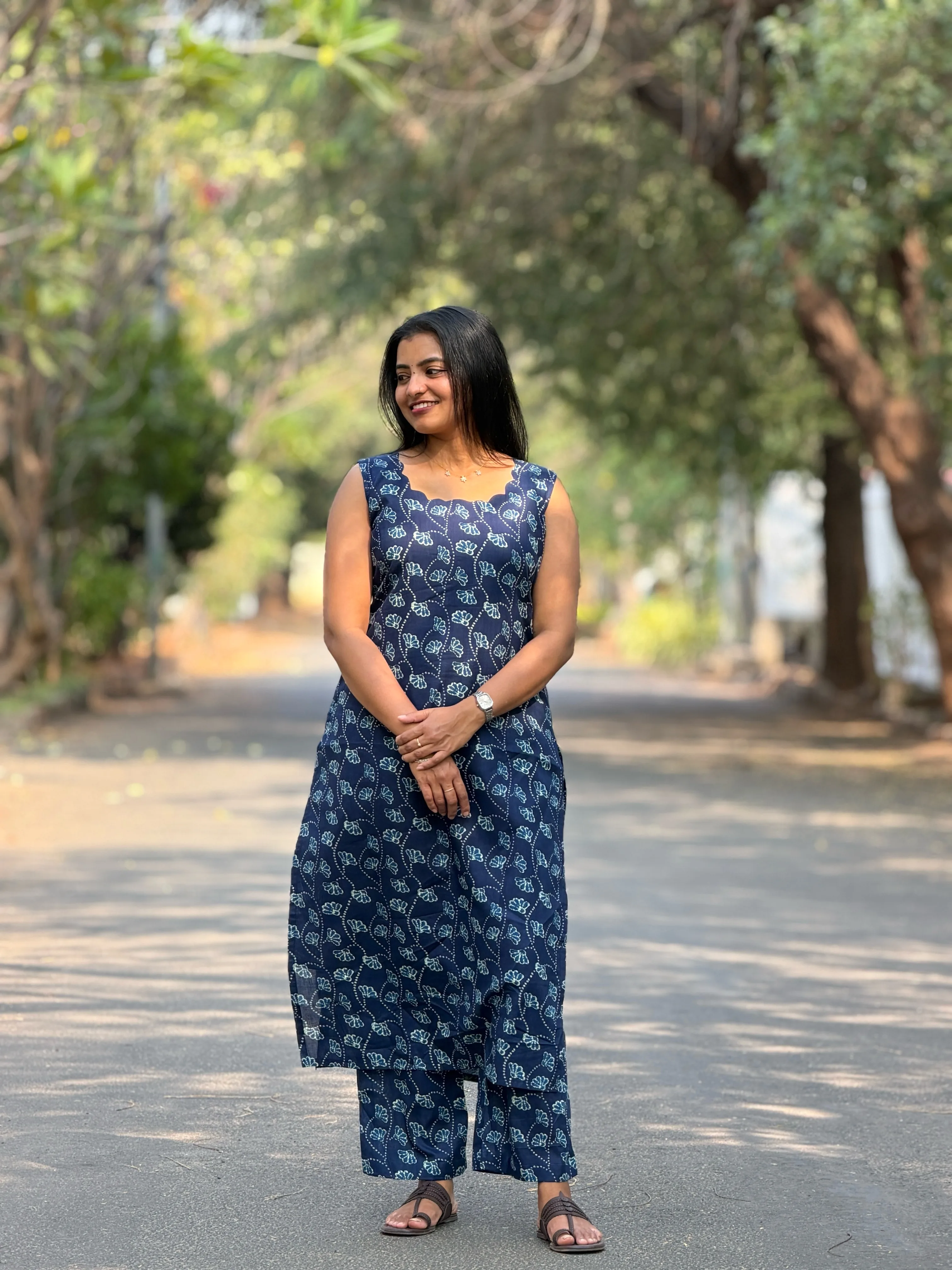 AAMBAL Co-Ord Set for women view 8 - Viyal Design Studio