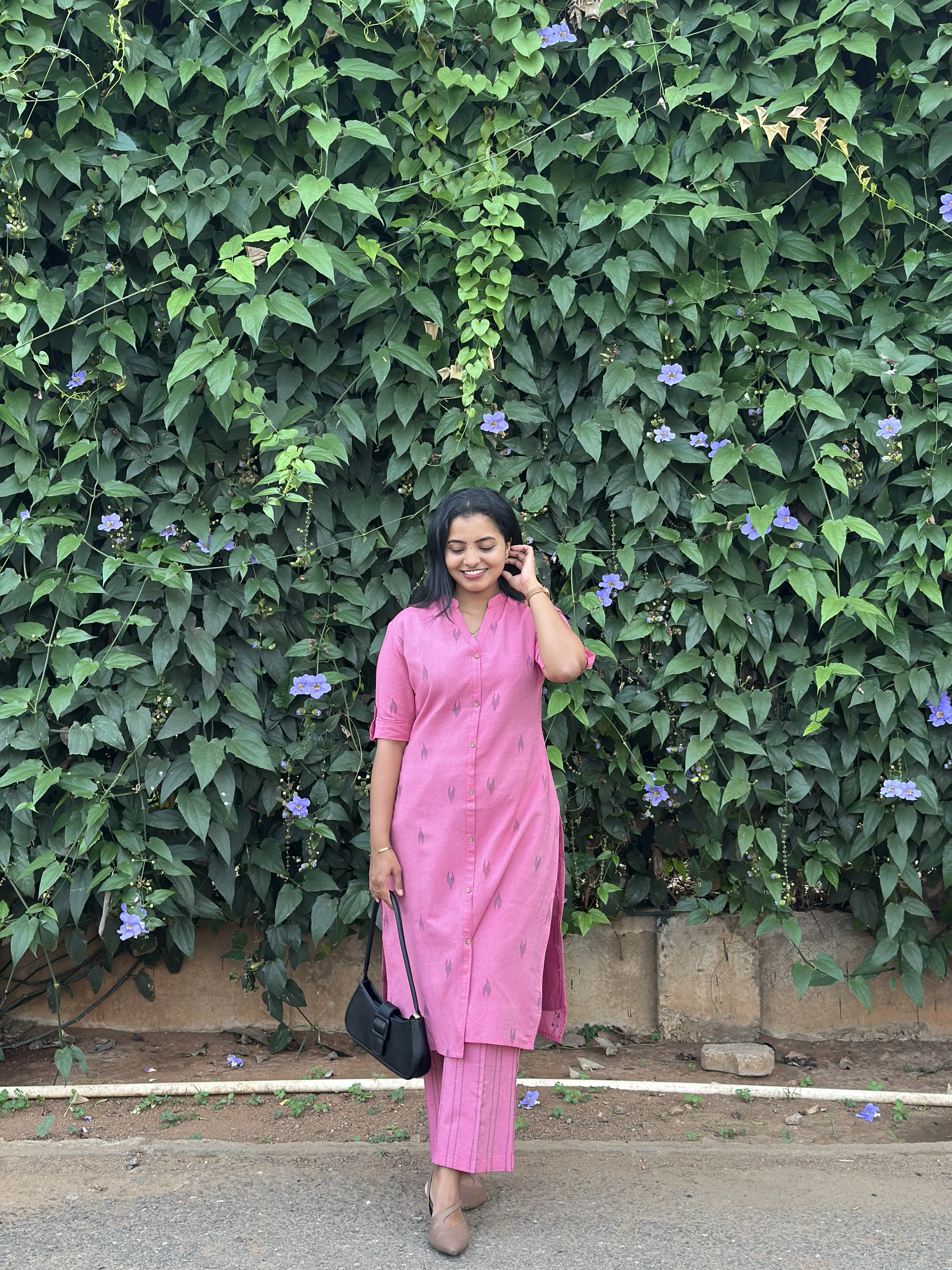 THANVI Co-Ord Set for women view 3 - Viyal Design Studio