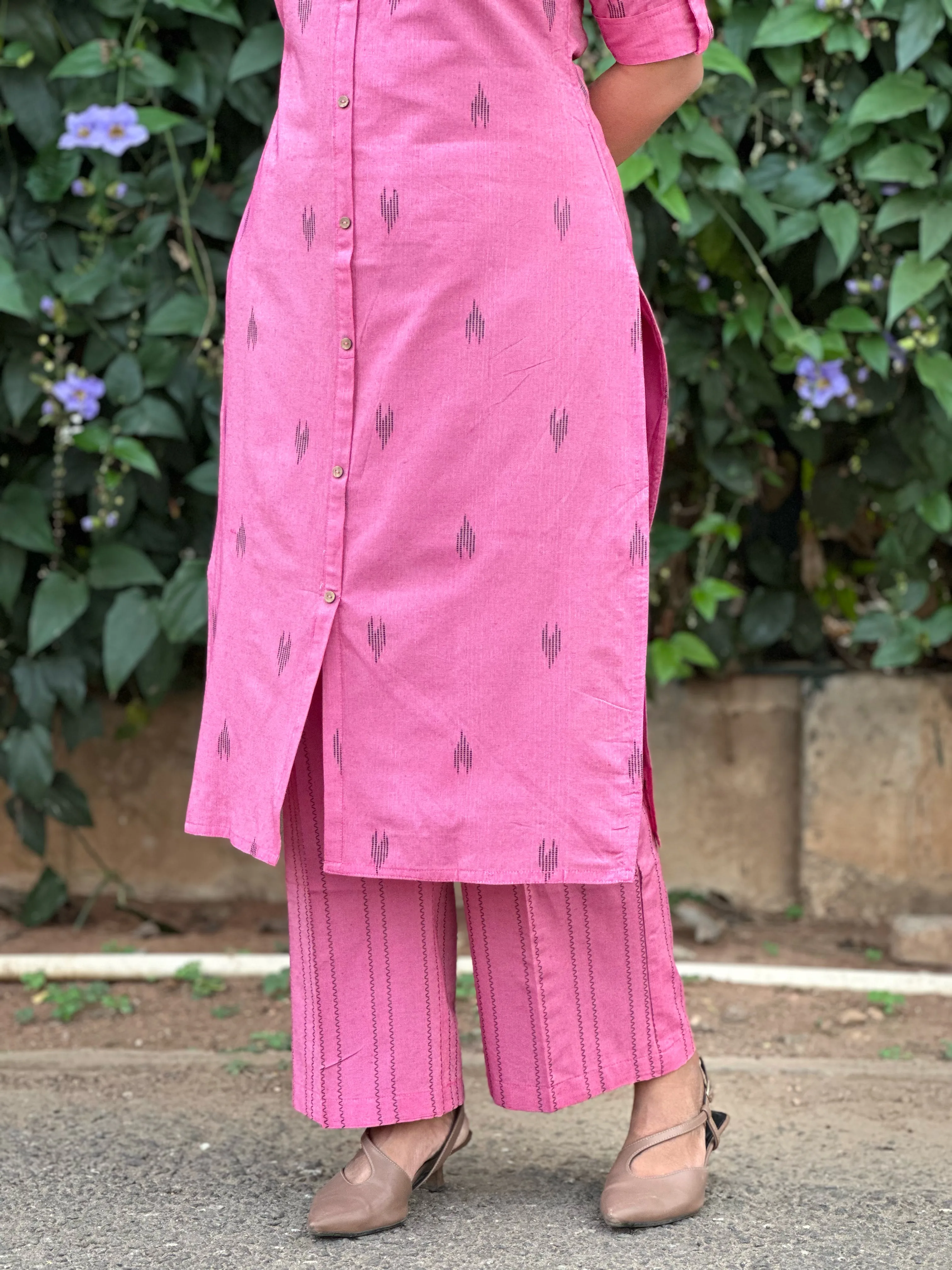 THANVI Co-Ord Set for women view 16 - Viyal Design Studio