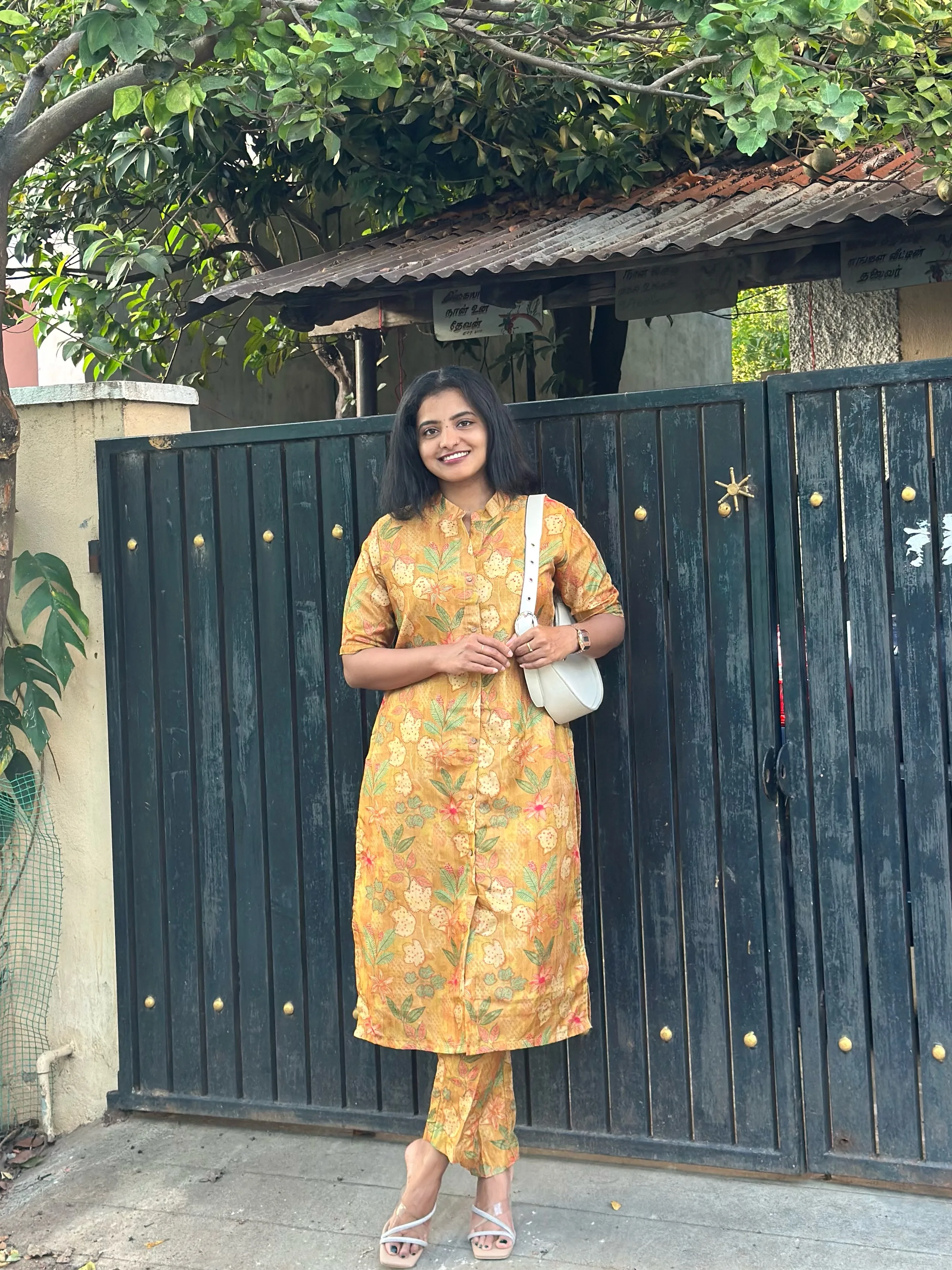 KAMALI Co-Ord Set for women view 4 - Viyal Design Studio