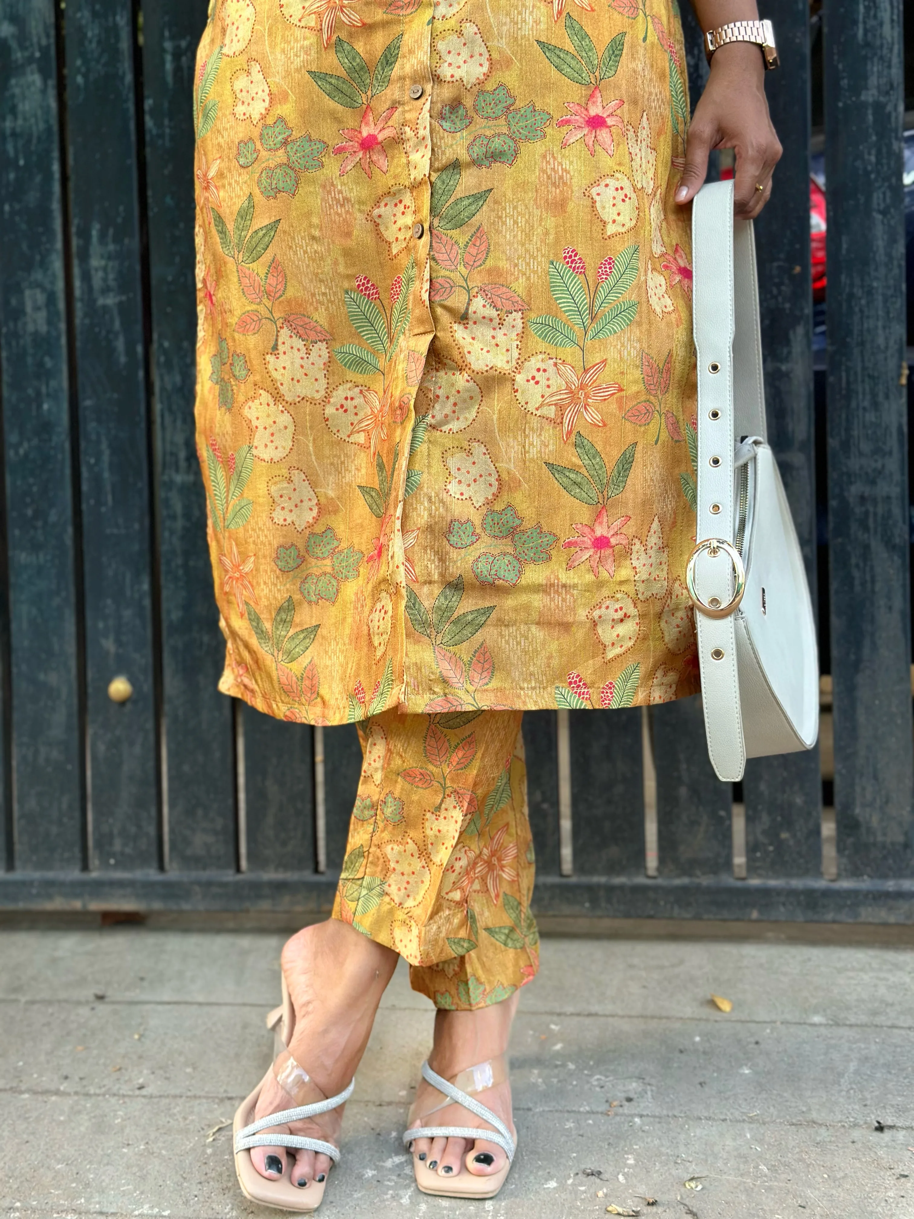 KAMALI Co-Ord Set for women view 9 - Viyal Design Studio