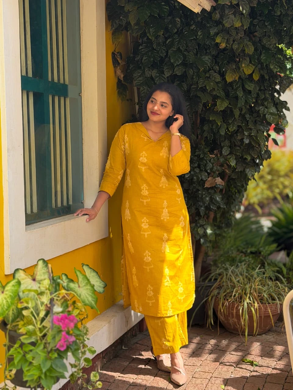 Vedha Co-Ord Set for women view 6 - Viyal Design Studio