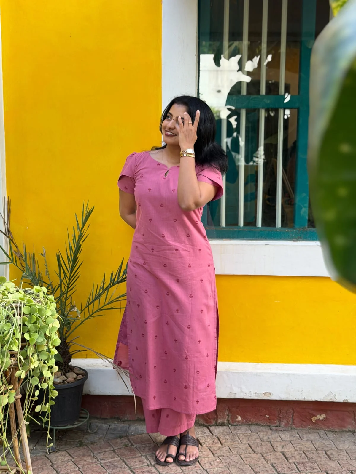 Ruvi Co-Ord Set for women view 5 - Viyal Design Studio