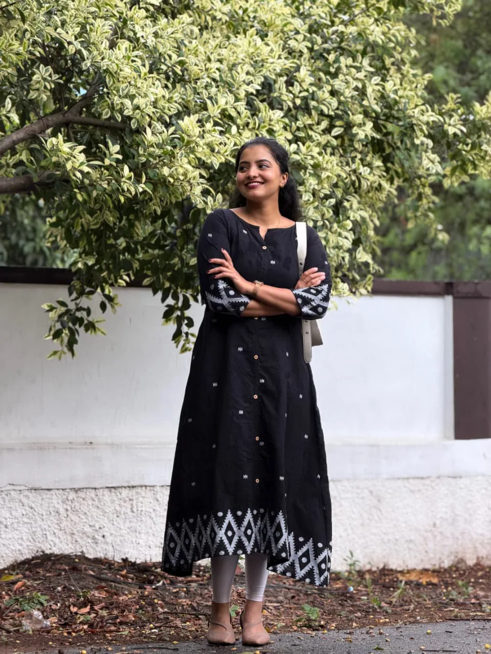 Ishani Kurti for women view 6 - Viyal Design Studio