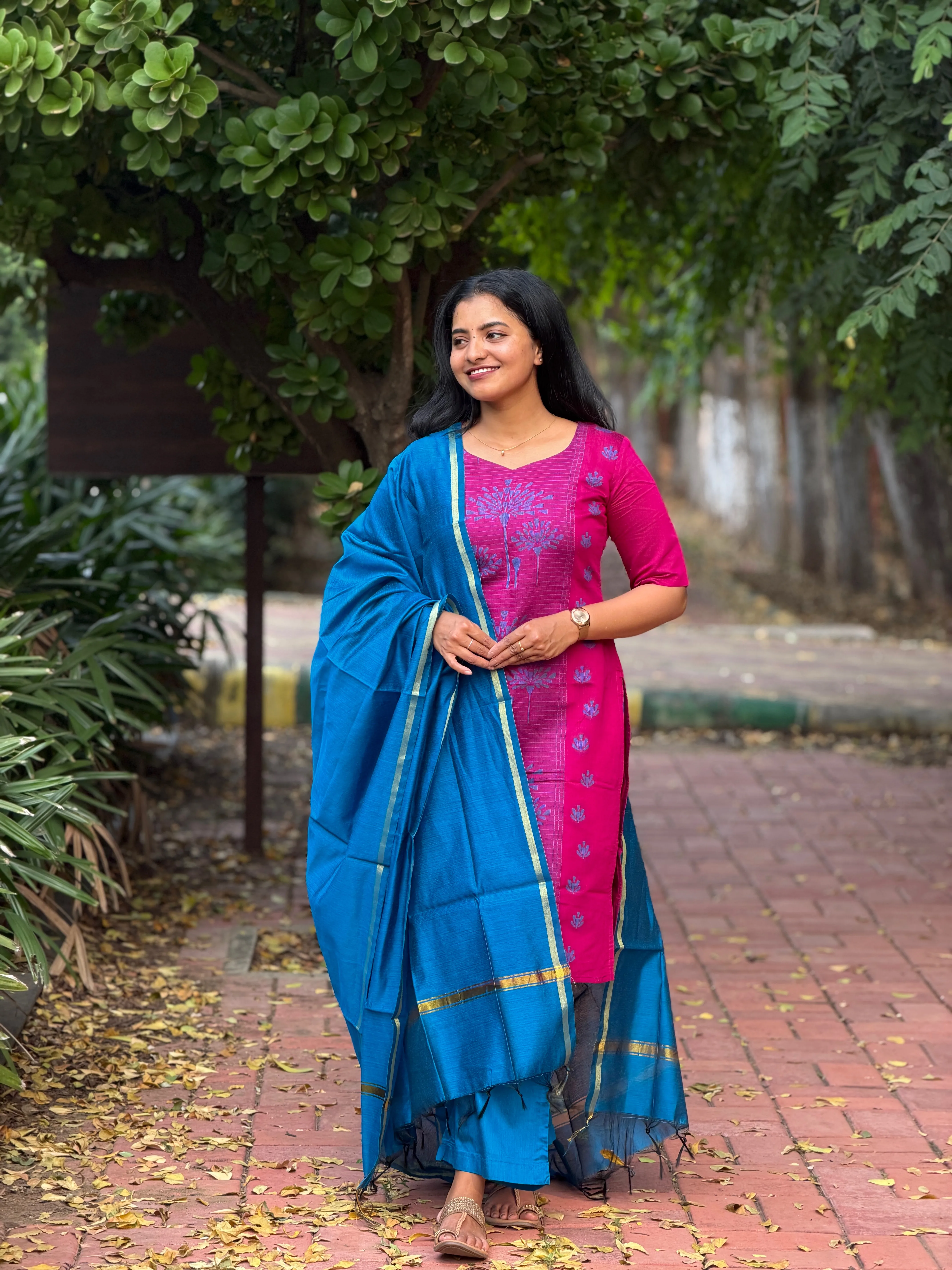 THARA Festive Three Piece Set for women view 5 - Viyal Design Studio