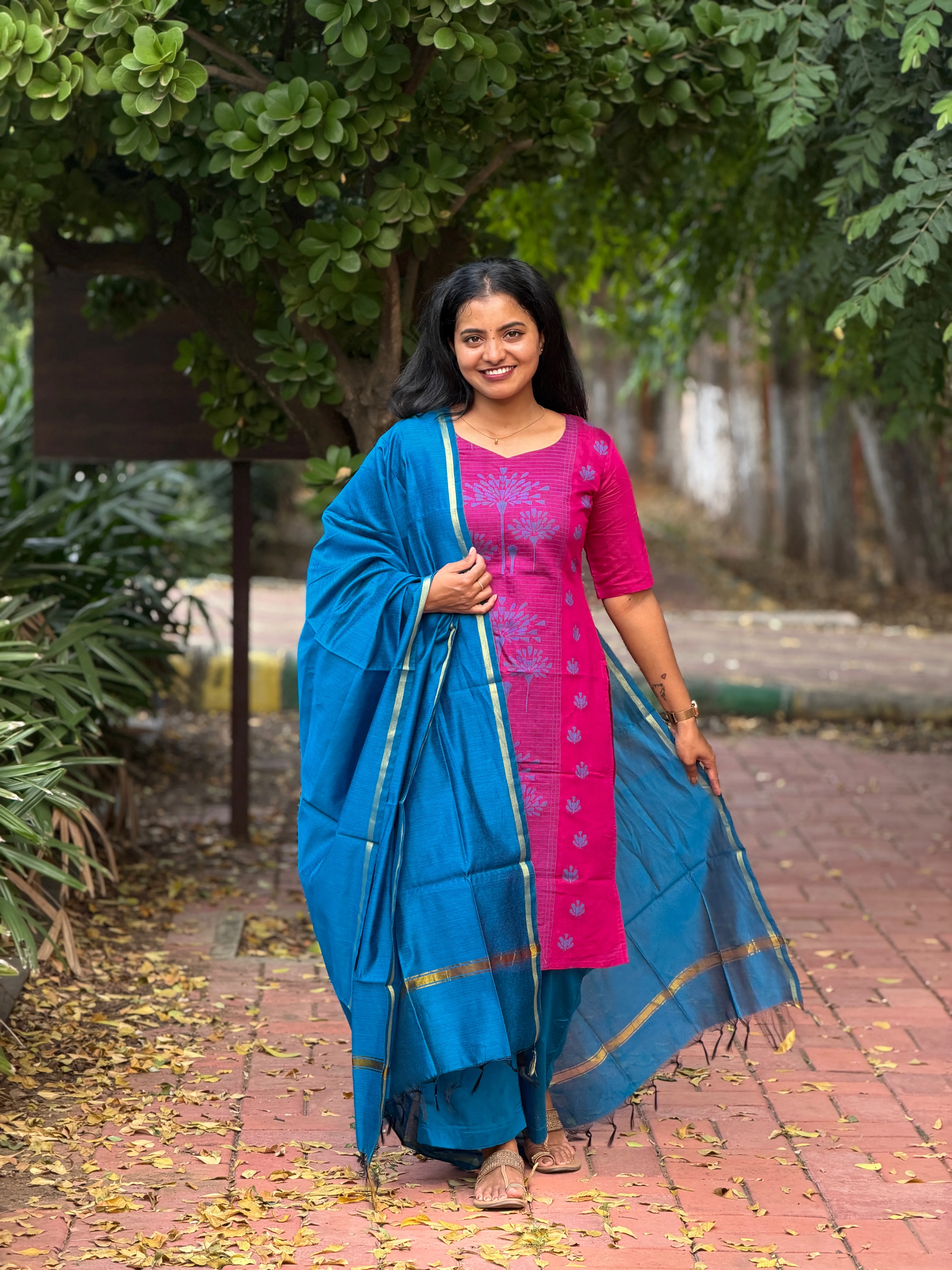 THARA Festive Three Piece Set for women view 6 - Viyal Design Studio