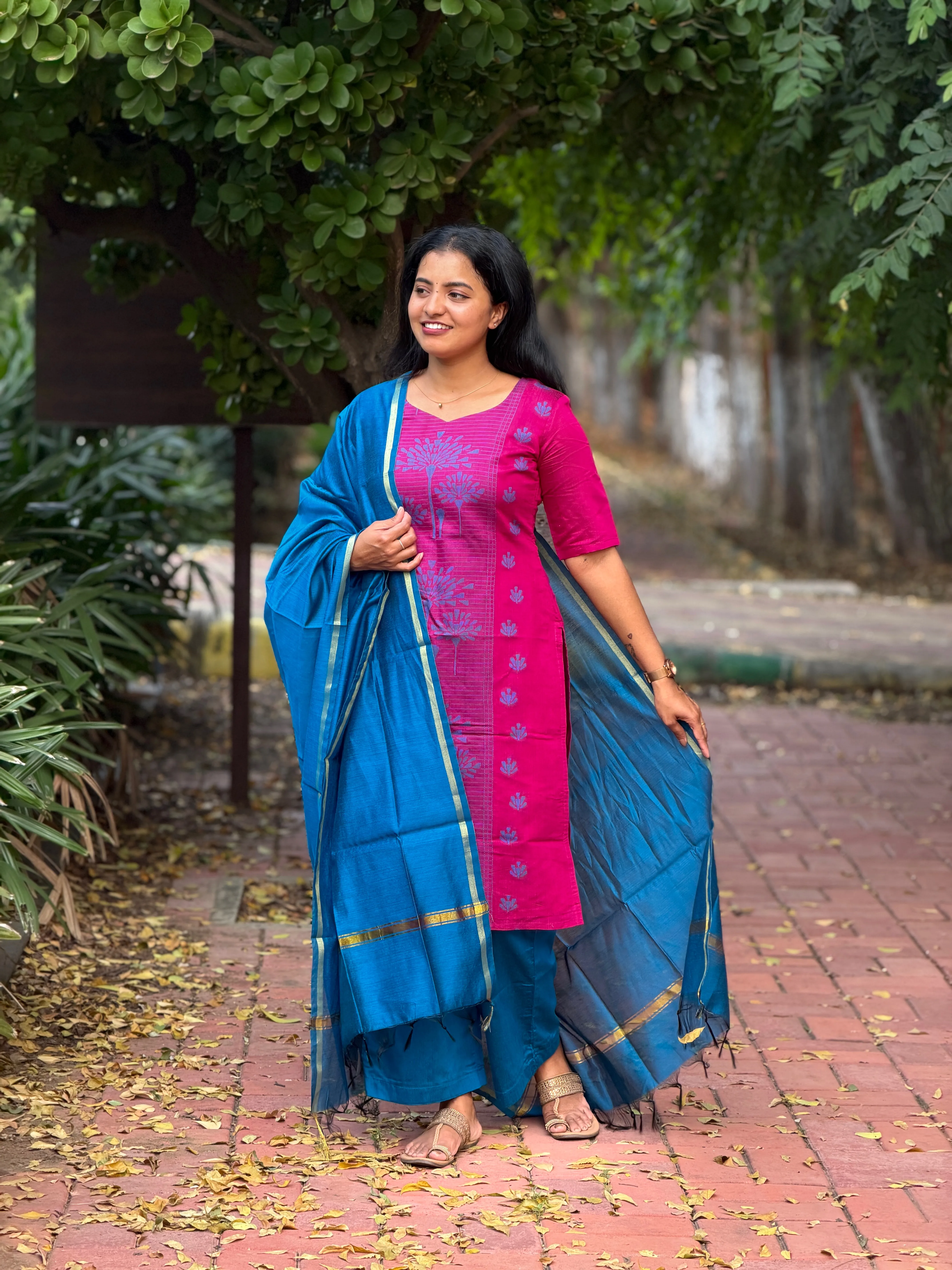 THARA Festive Three Piece Set for women view 7 - Viyal Design Studio