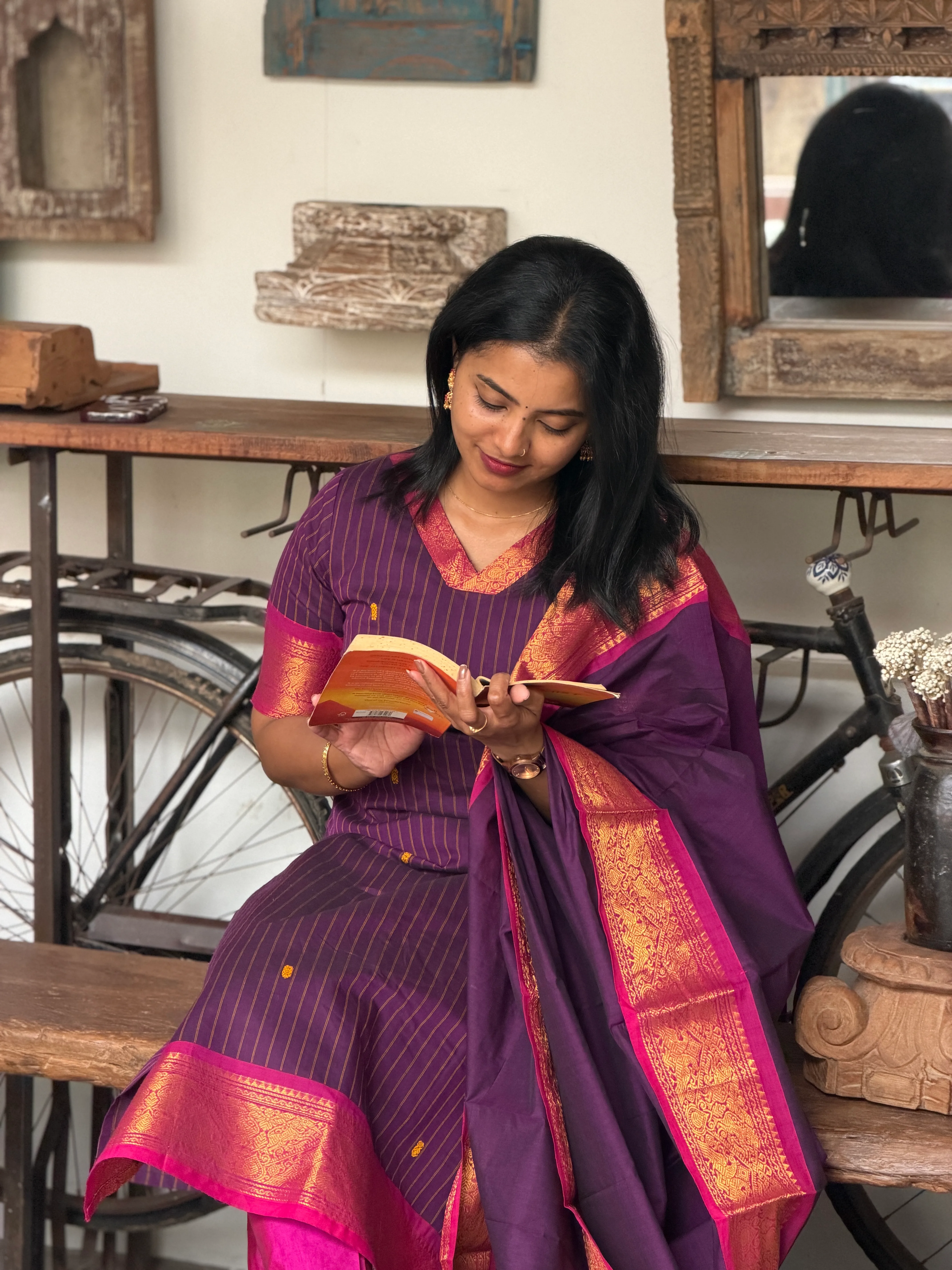 NILANTHI Two Piece Set for women view 8 - Viyal Design Studio