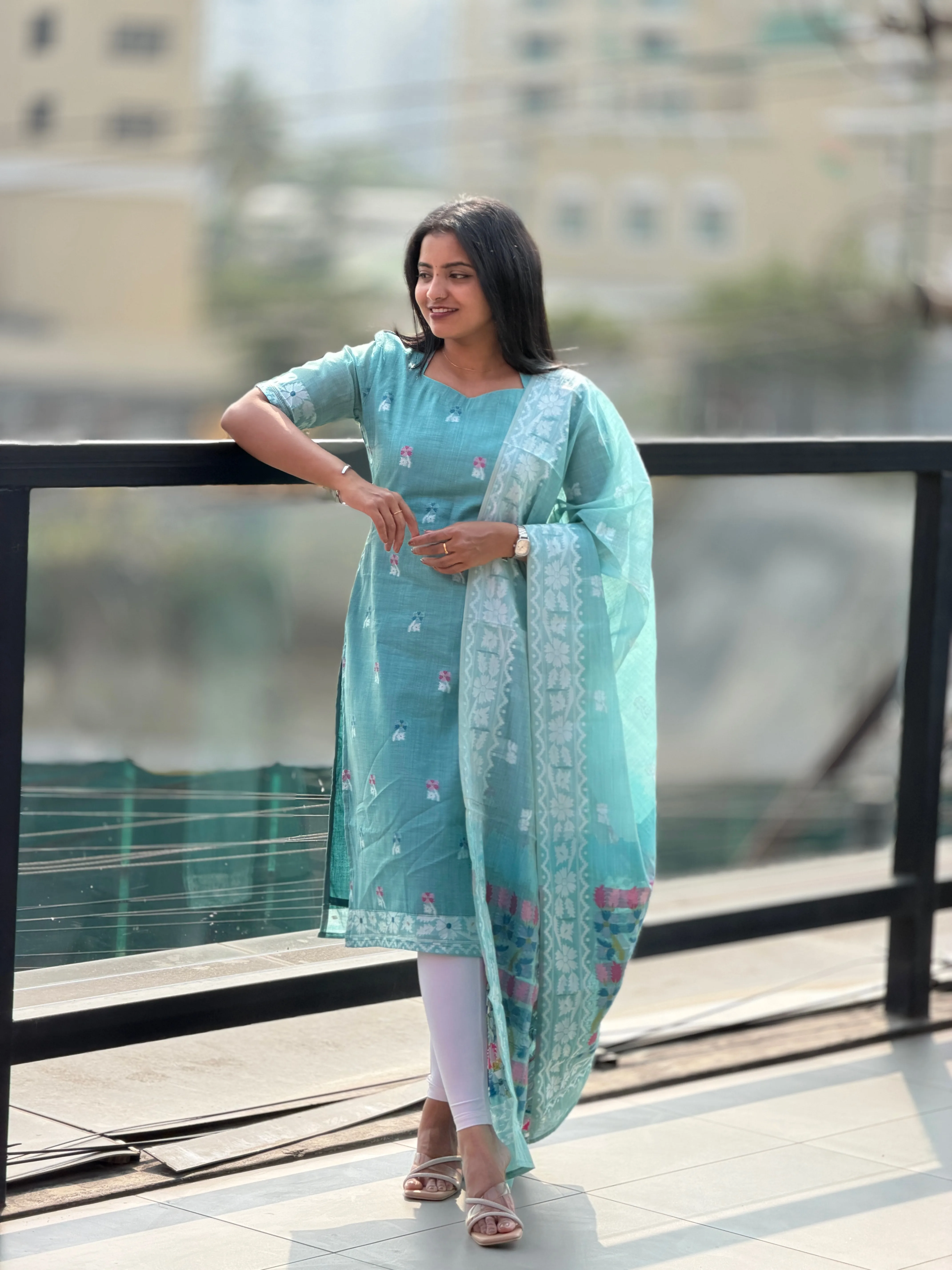 KYRA Two Piece Set for women view 4 - Viyal Design Studio