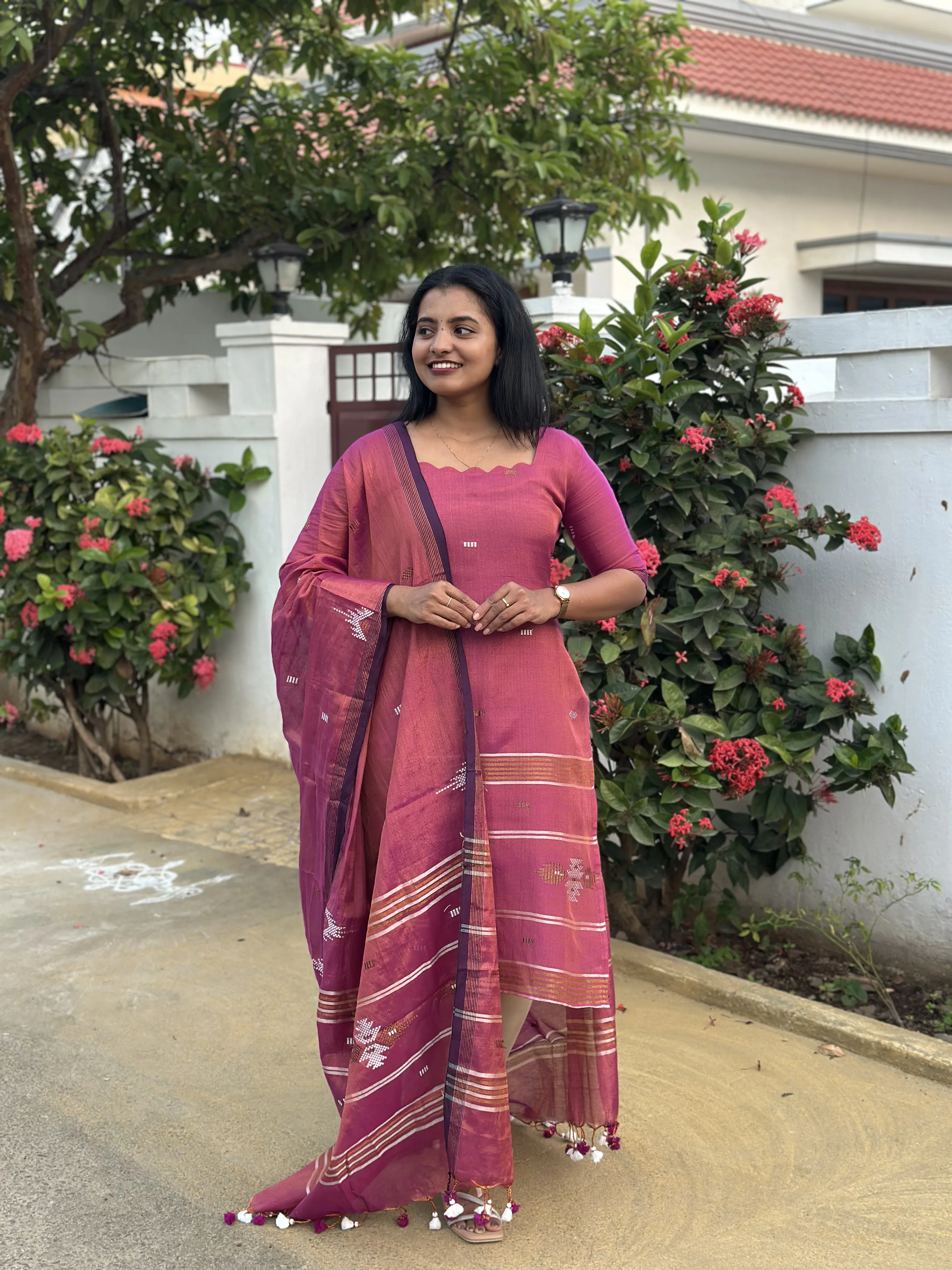 MITHRA Two Piece Set for women view alternate - Viyal Design Studio