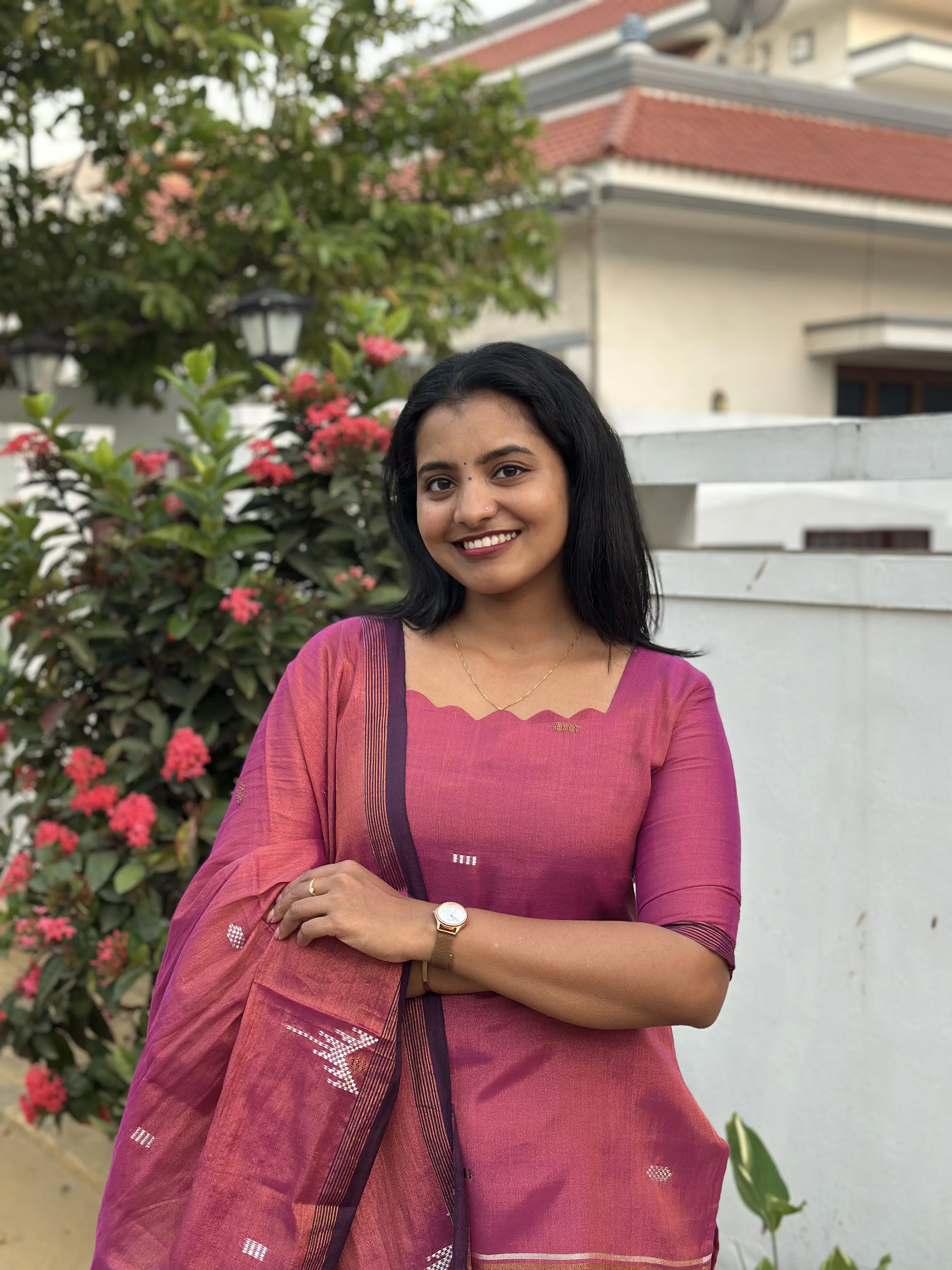 MITHRA Two Piece Set for women view 3 - Viyal Design Studio