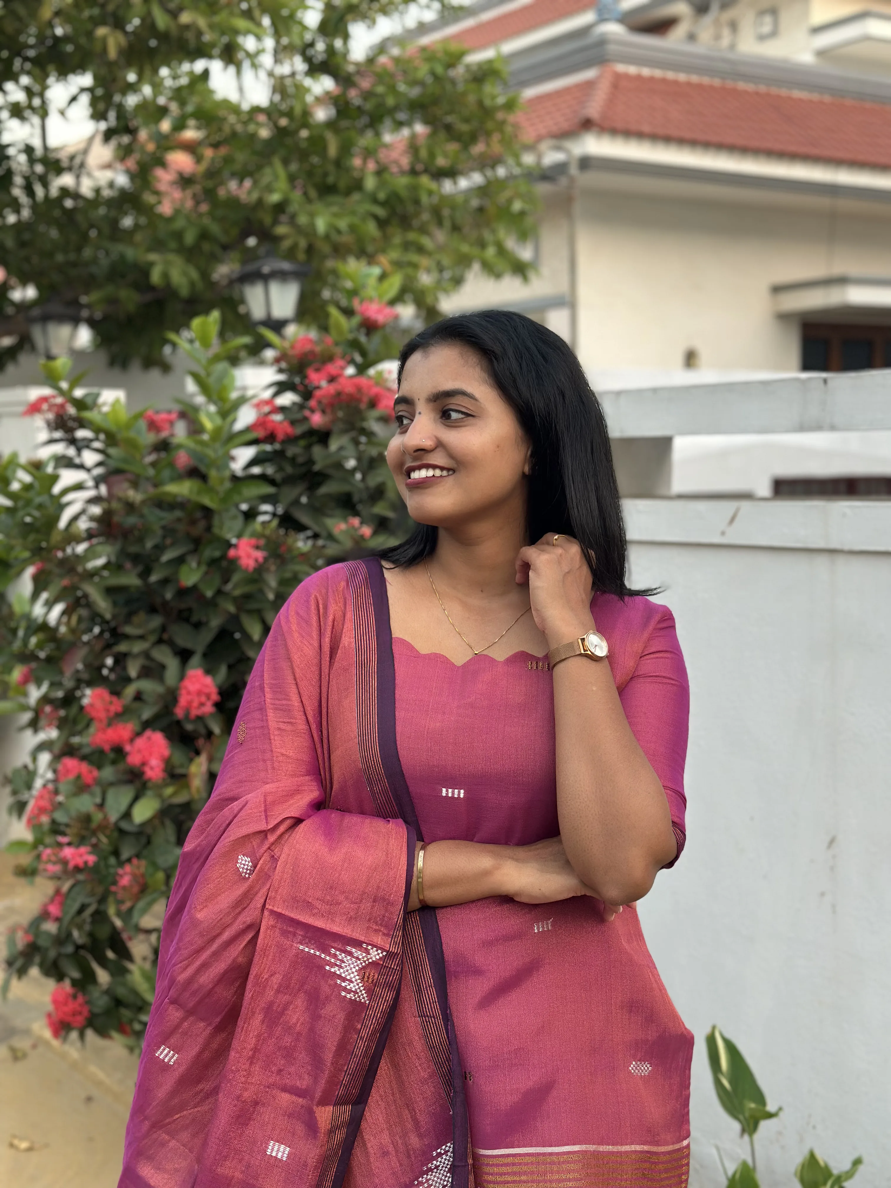 MITHRA Two Piece Set for women view 4 - Viyal Design Studio