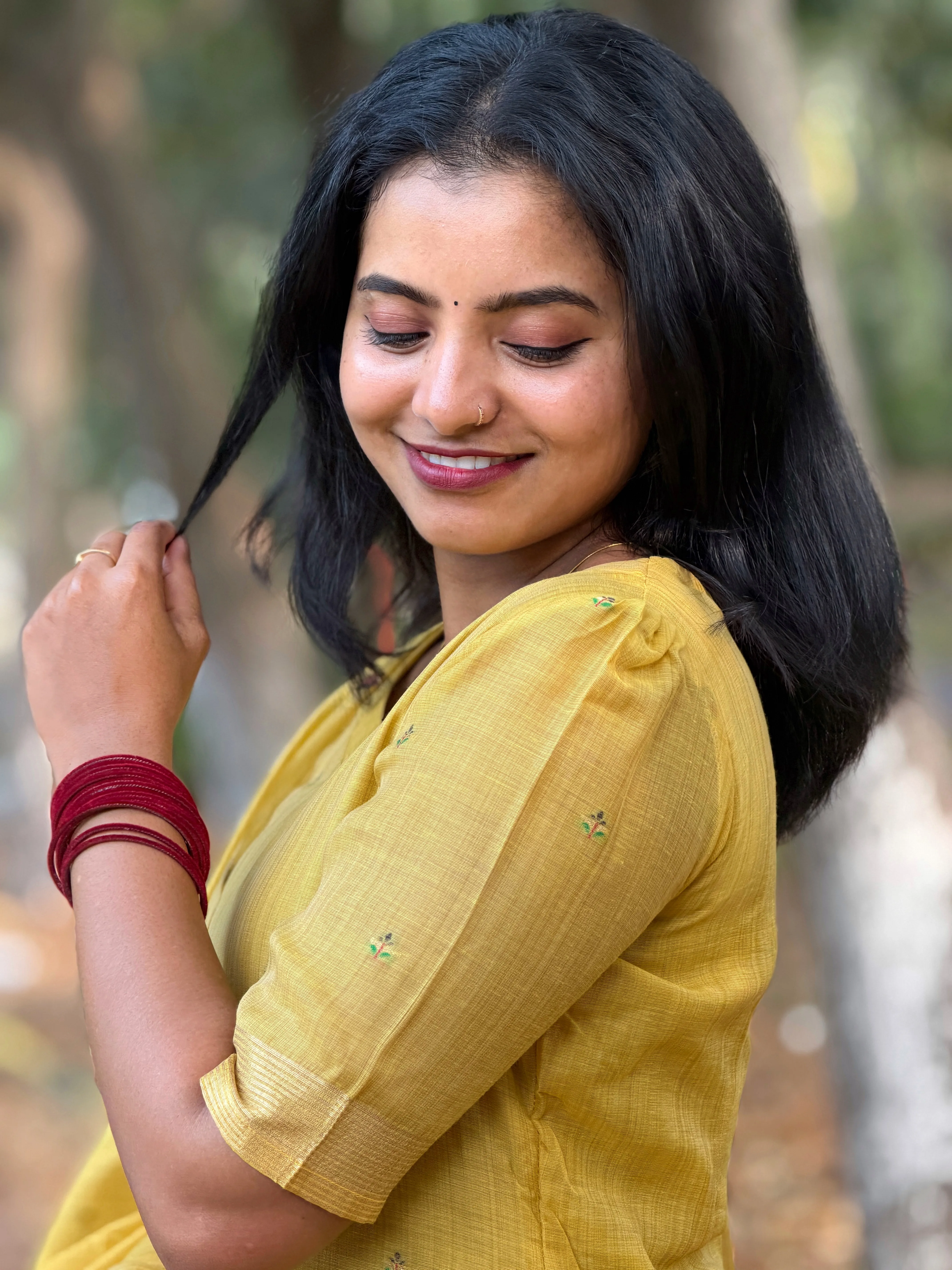 NIRA Two Piece Set for women view 3 - Viyal Design Studio