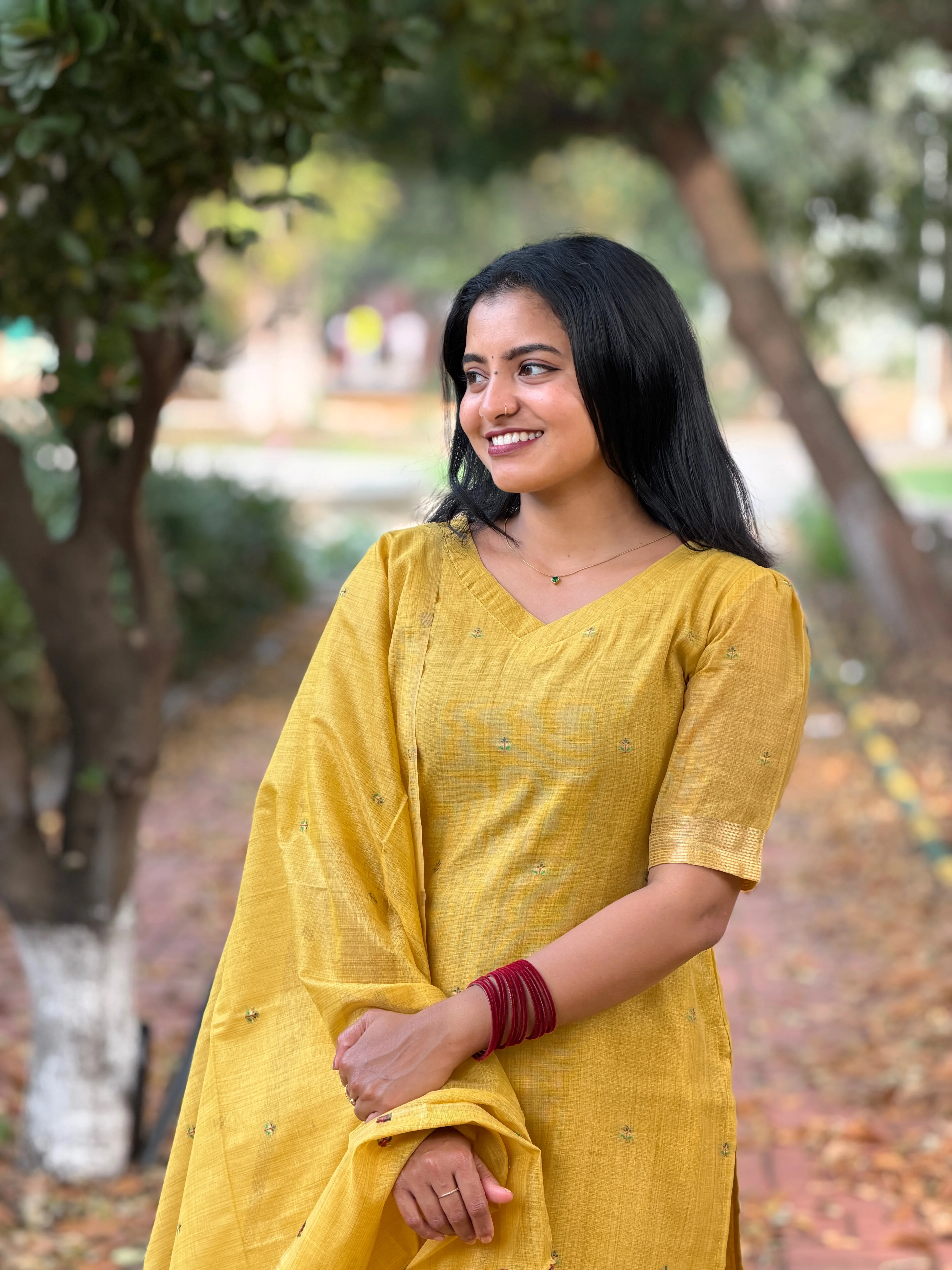 NIRA Two Piece Set for women view 8 - Viyal Design Studio